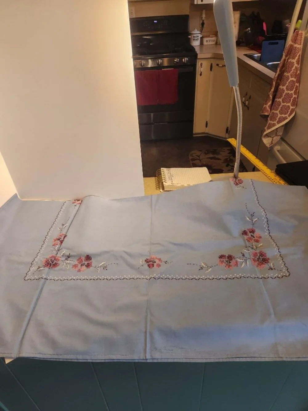 Vintage Colorful  blue Card Tablecloth Set Embroidered 4 napkins